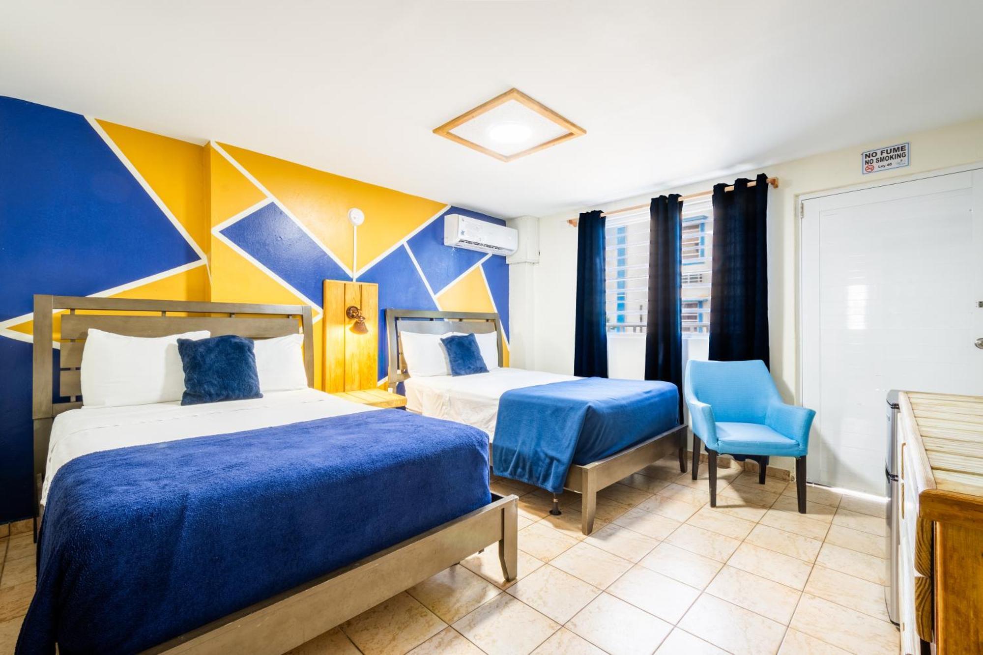West Coast Inn'S Бокерон Экстерьер фото