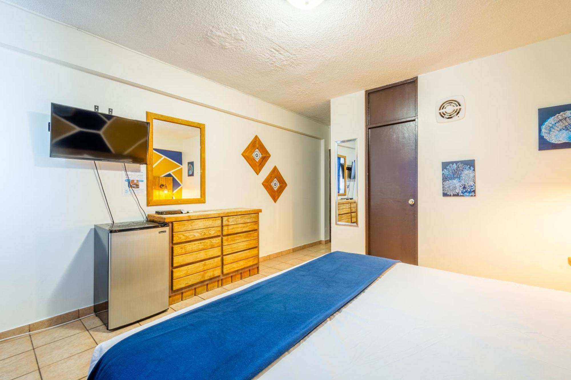West Coast Inn'S Бокерон Экстерьер фото